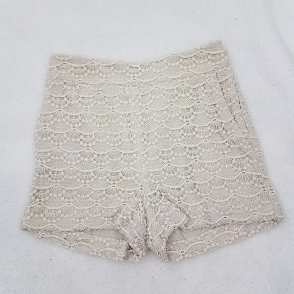 Express Shorts 2 White Gray Lace High‎ Waist Scallo